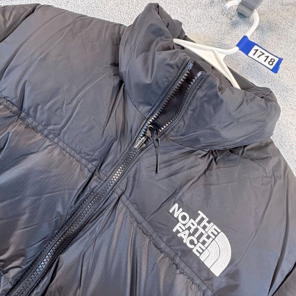 The North Face Women’s 1996 Retro NUPTSE 700 Down Puffer Jacket L NWT $330 - Picture 4 of 16